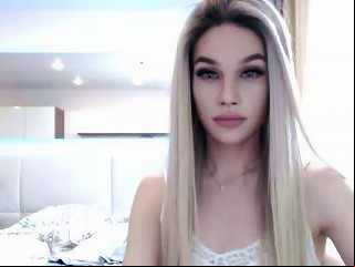 ASHEMALETUBE @ A Sissy Who Is Perfect